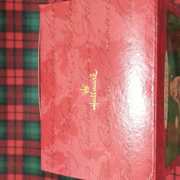 Vintage 2001 Celebration Barbie Ornament 🎉🎉🎉 - Picture 11 of 11